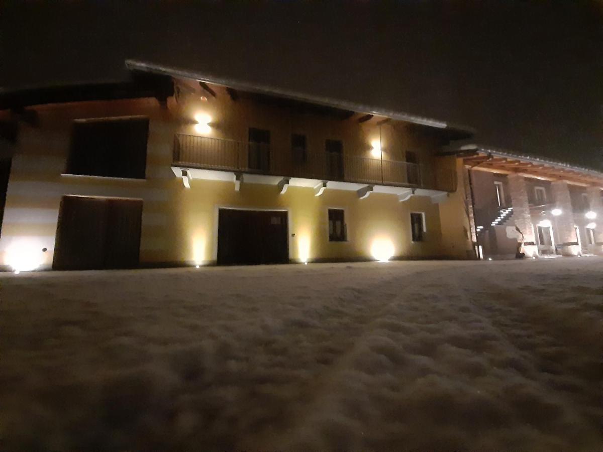 Agriturismo Fior Di Campo 드로네로 외부 사진