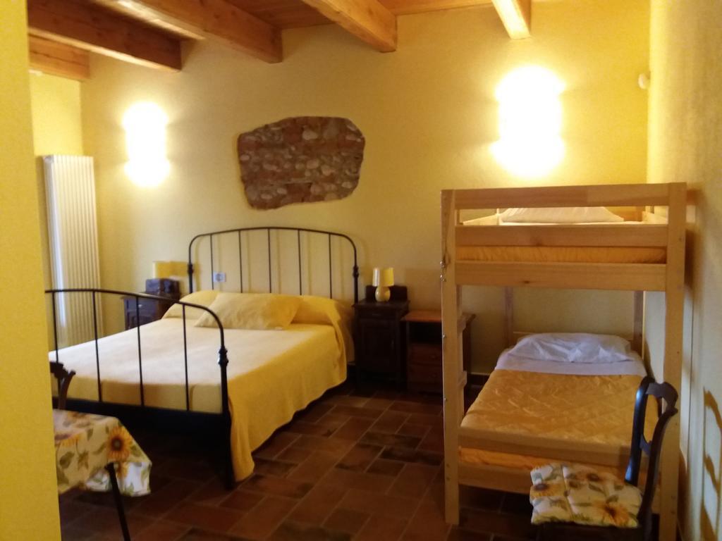 Agriturismo Fior Di Campo 드로네로 외부 사진